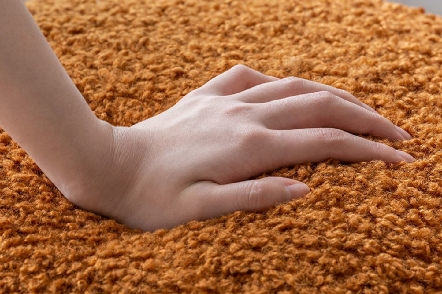 Taburete Redondo Pequeño de Diseño Nórdico