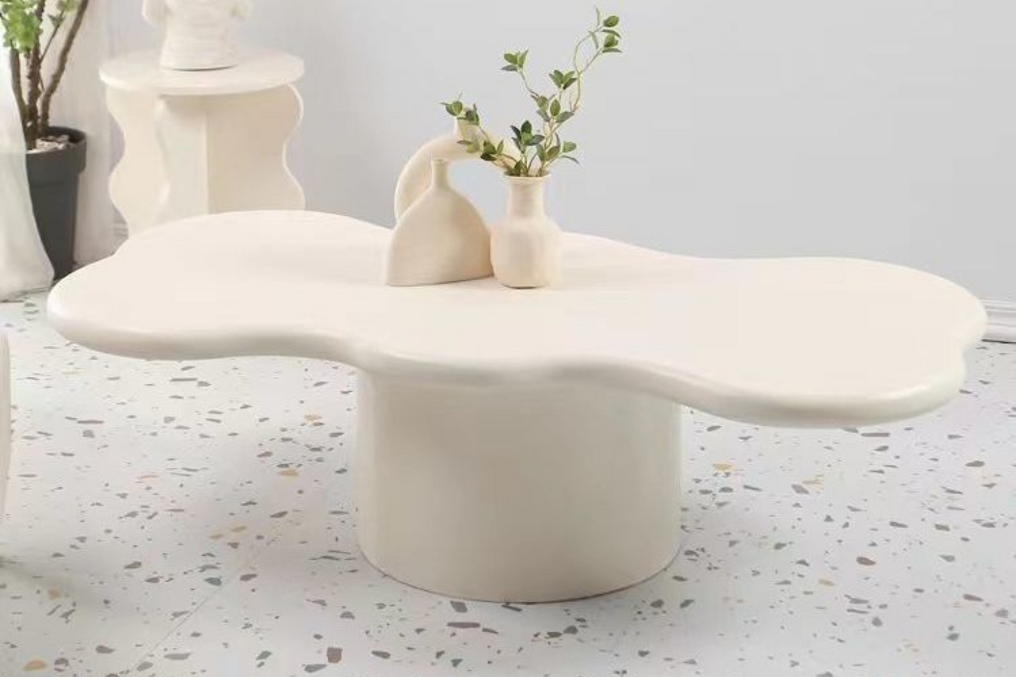 Mesa Baja Irregular Nórdica de Bistró en Forma de Nube HY50CT